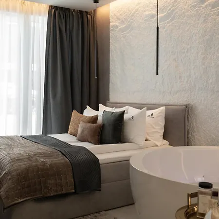 Gatsby - Private With Sauna & Jacuzzi In The By Lion * 格但斯克