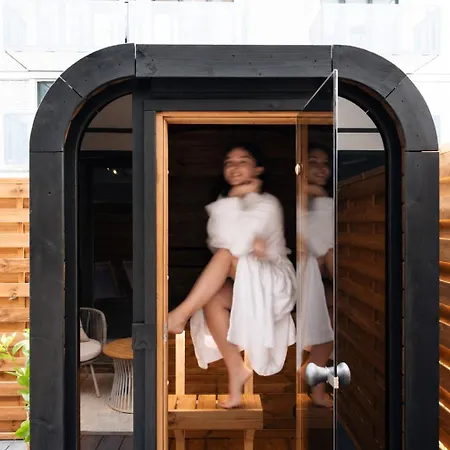 Gatsby - Private With Sauna & Jacuzzi In The By Lion *