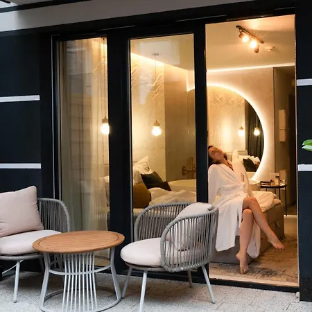 Daire Gatsby - Private With Sauna & Jacuzzi In The By Lion