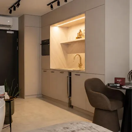 Gatsby - Private With Sauna & Jacuzzi In The By Lion Apartman